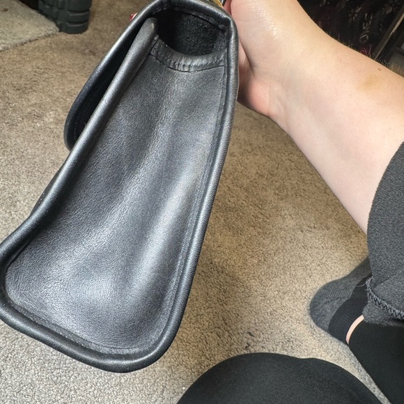 Coach Regina Leather Crossbody 9983 (No Strap) - Picture 4 of 9